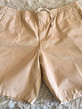 Ralph Lauren Men’s Drawstring Shorts in Light Tan